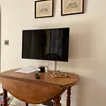 Encantada Privat bolig Nîmes