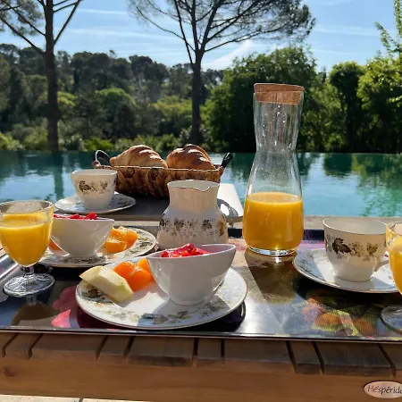 Rum i privatbostad Encantada Nîmes